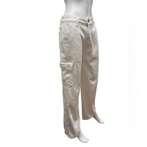 Commense Ivory/White Cargo Pants/Jeans/Trousers/Straight leg. Size M.